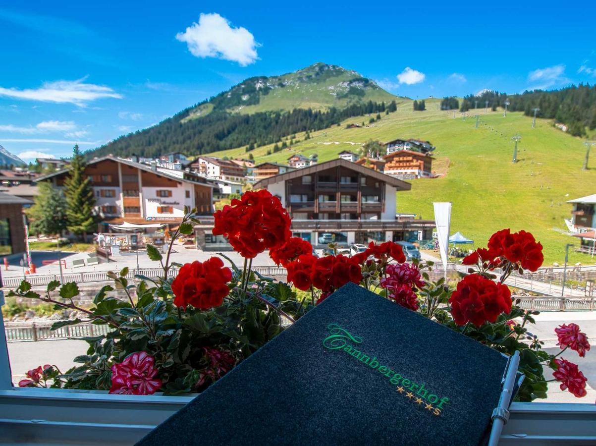Hotel Tannbergerhof Im Zentrum Von Lech Luaran gambar