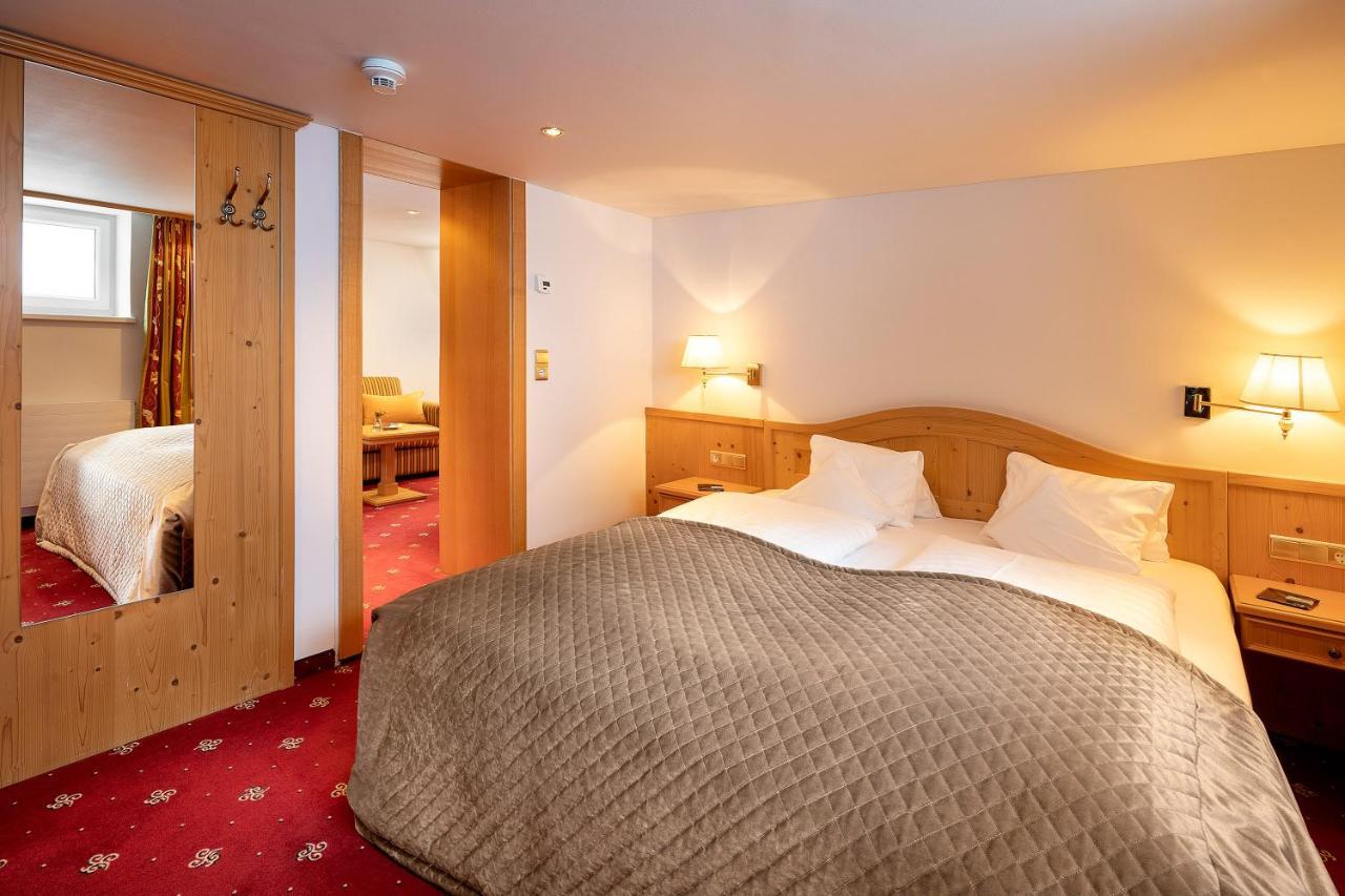 Hotel Tannbergerhof Im Zentrum Von Lech Luaran gambar