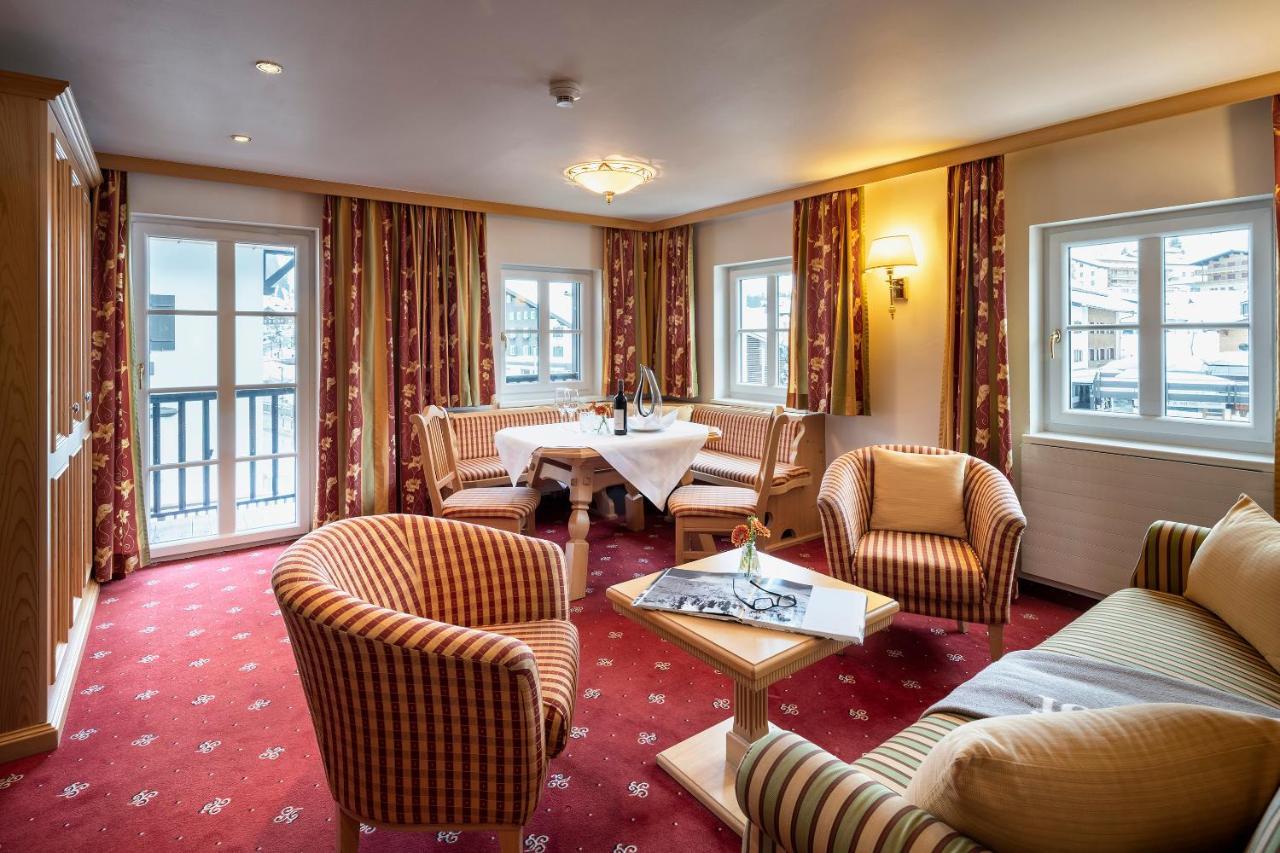 Hotel Tannbergerhof Im Zentrum Von Lech Luaran gambar