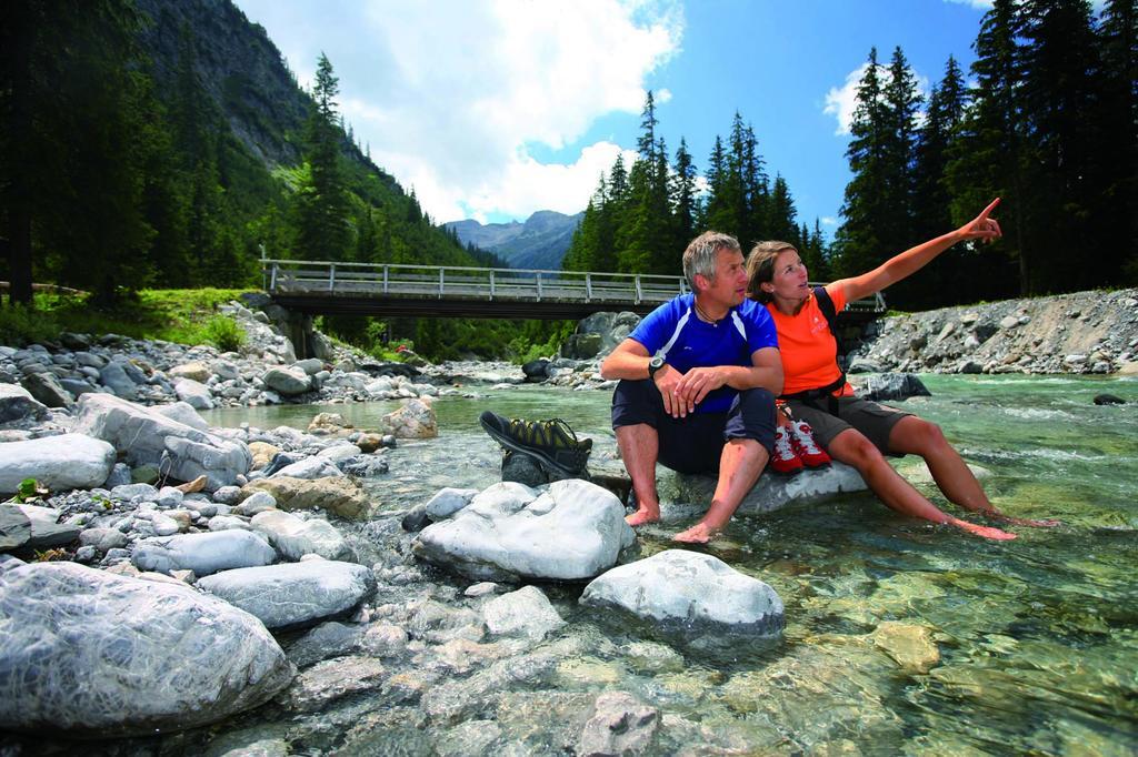 Hotel Tannbergerhof Im Zentrum Von Lech Luaran gambar