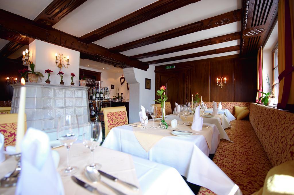 Hotel Tannbergerhof Im Zentrum Von Lech Luaran gambar