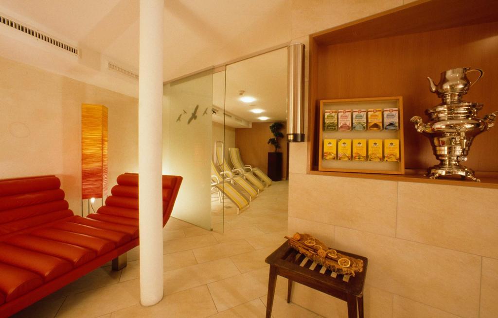 Hotel Tannbergerhof Im Zentrum Von Lech Luaran gambar